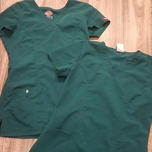 2 sets of dickies scrubs